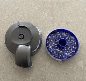 DC33 Vormotor Filter Abdeckung Tür + Filter ORIGINAL Dyson Staubsauger