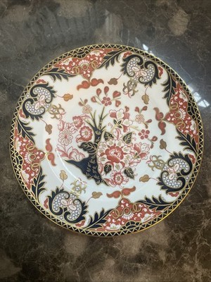 Royal Crown Derby Kings #383 10 5/8 Inch Dinner Plate NEW Made in England