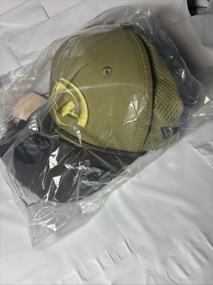 Sombrero ajustable Los Angeles Rams New Era 2025 Salute to Service 9SEVENTY - verde Foto 3 de 4