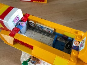 LEGO Ideas: The Beatles Yellow Submarine 21306