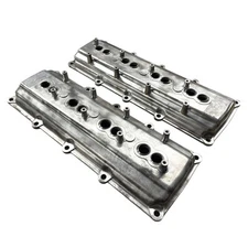 Mopar Valve Cover Set of 2 2004-2005 5.7L Hemi 300 Ram 1500 2500 3500 53021599AH