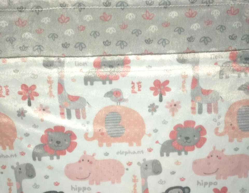 Manta bebé SL Home Fashions rosa gris selva 119741 Minky Lovey Flower Safari Foto 4 de 4