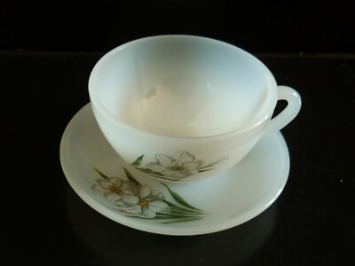 Lot De 5 Tasses Avec Soucoupes Arcopal Décor Marguerites Vintage - Occasion Bon état
