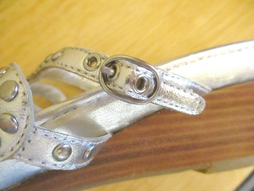 B.Makowsky BM Joni Womens Thong Sandals, Silver, Studded, Wedge, Slides Size 10 - Picture 5 of 11