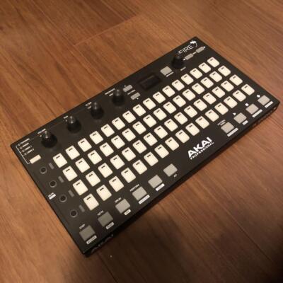 Akai Professional FL Studio FIRE Controller USB MIDI Drum Pad Matrix RGB Clip