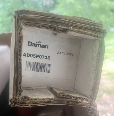 Daman AD05P073S Valve Manifold Industrial Hydraulic/Pneumatic Part