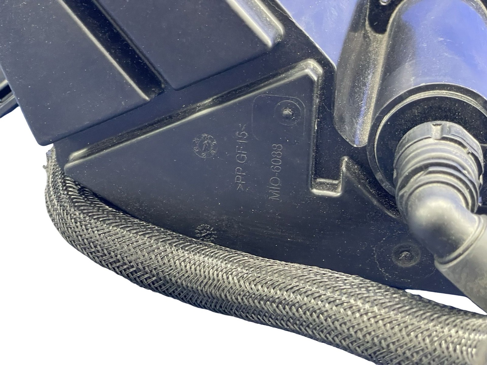 Maserati Grecale Folgore 2023-2026 Evap canister Charcoal