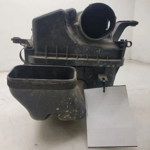 06-07 LEXUS GS430 4.3L AIR CLEANER BOX  - Image 2 of 4