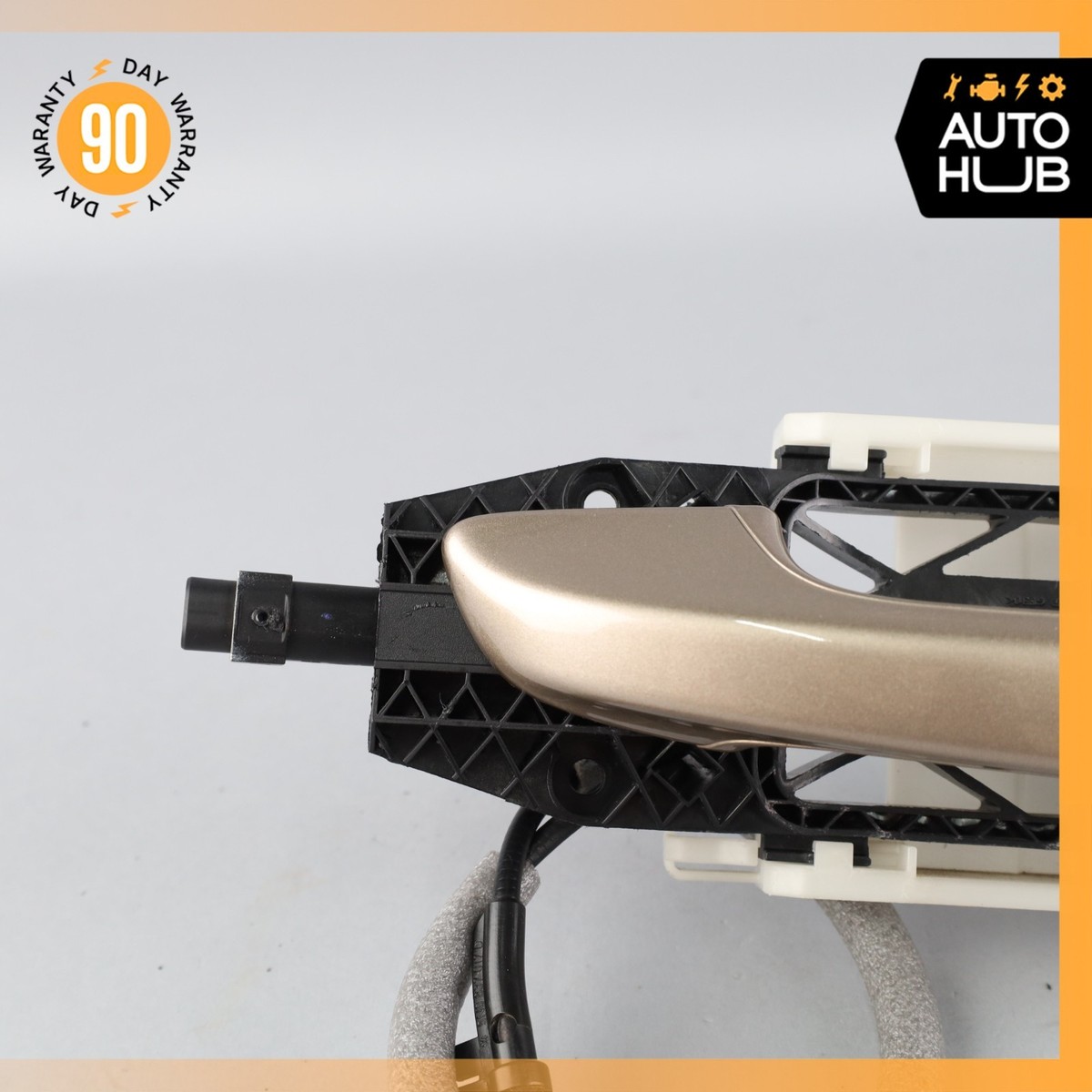 11-18 Porsche Cayenne 958 Front Left Side Exterior Door Handle