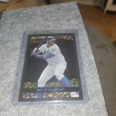   2021 Topps Update Topps Black Gold Black 207/299 Pete Alonso #BG-14