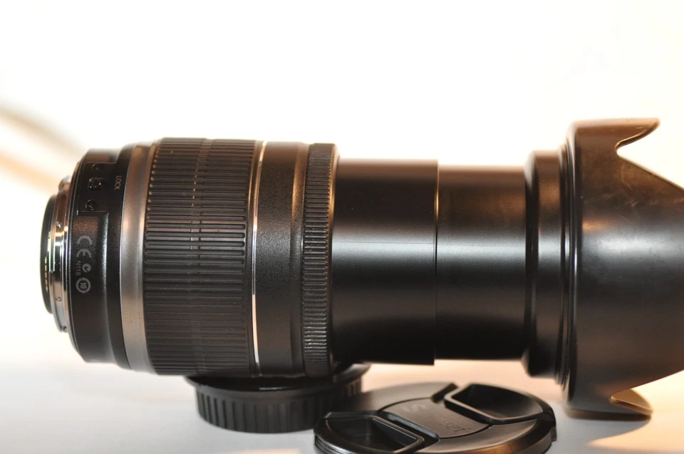 Canon EF-S 18-200mm 3.5-5.6 IS lens NICE for EOS Rebel T8 T7 T6 70D 80D 90D 7D - Image 4 of 4