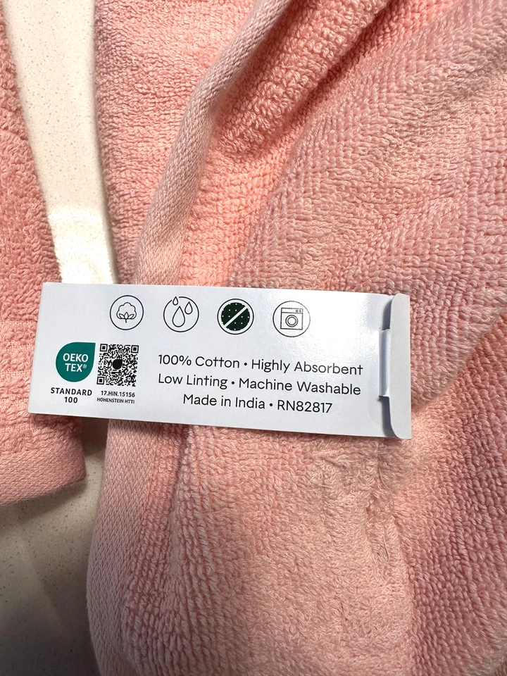 NWT LACOSTE Light PINK Cotton Bath Towels 30"x 52" Big Crocodile Logo Set Of 2 - Image 3 of 4