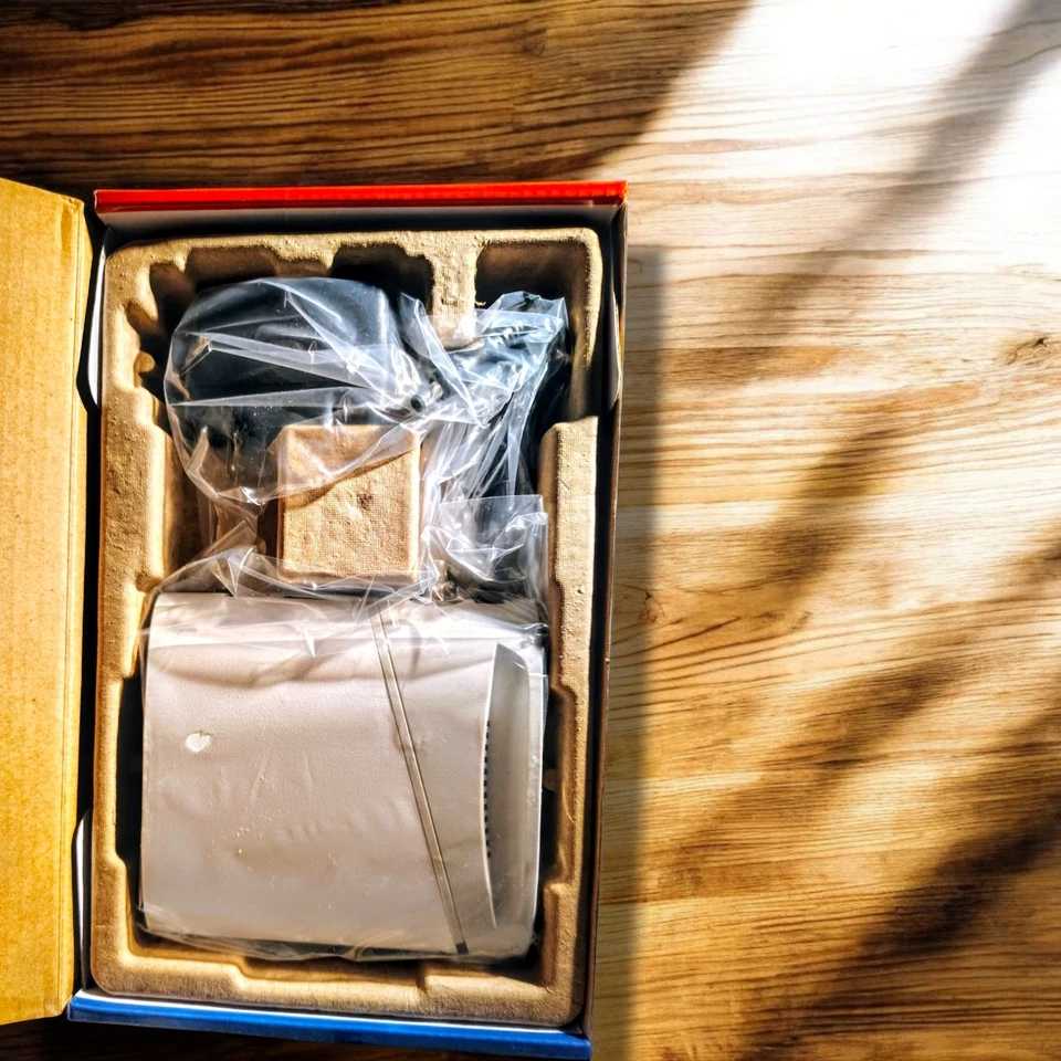 ARRIS S33 v3 SURFboard DOCSIS 3.1 Multi-Gigabit Cable Modem 2.5 Gbps - 🤑$89$🤑 - Image 2 of 2