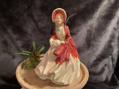 Vintage Royal Doulton  Her Ladyship  1945 early edition;