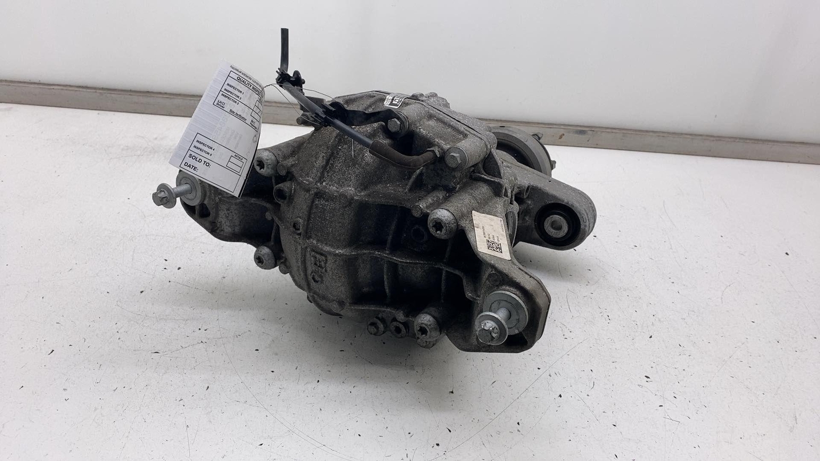 ⭕ 2017 2018 2019 2020 Maserati Levante Rear Differential Axle Carrier 6700376850