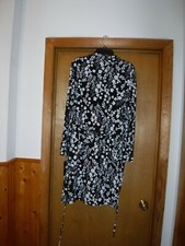 Long Sleeve Knee Length Dress size 16, CHAPS,Black & White Floral NWT