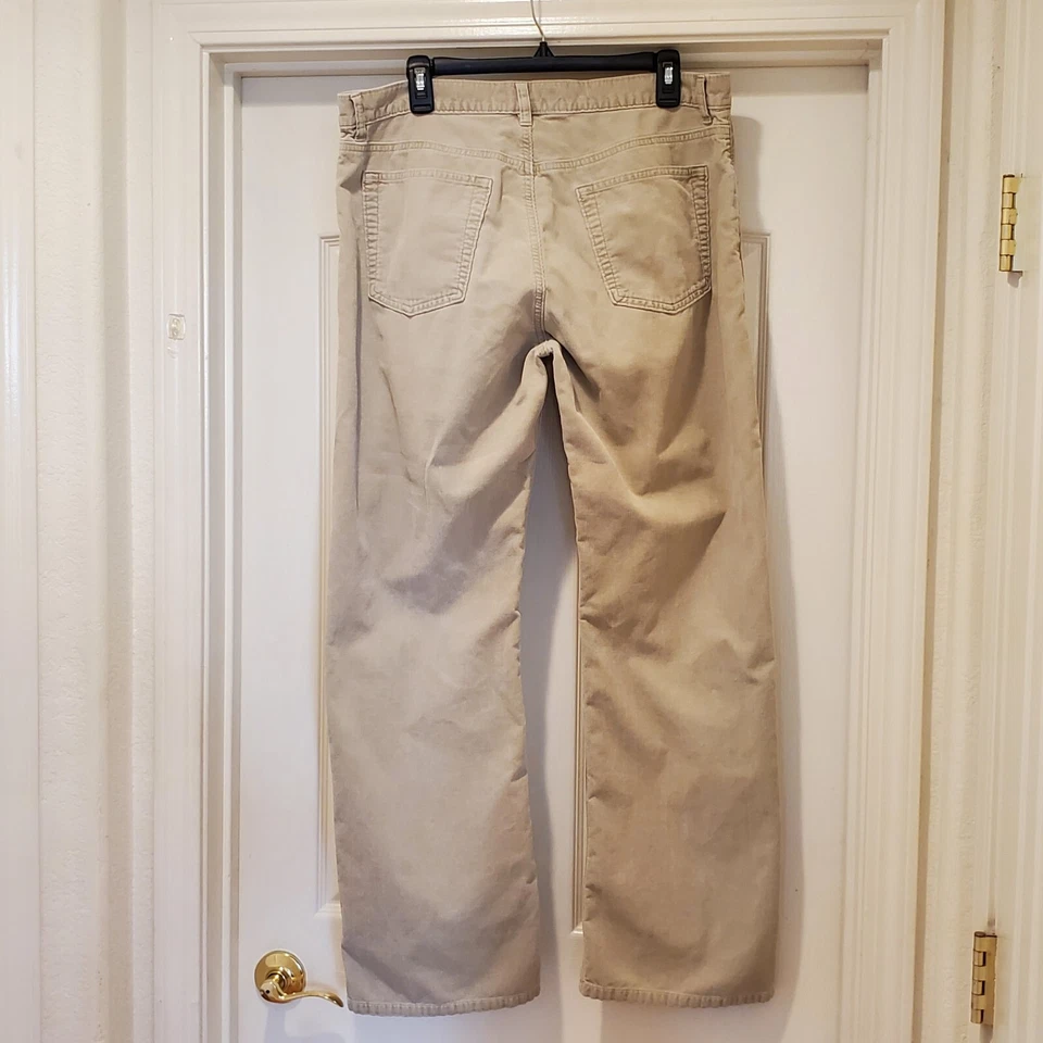 Pantalones de pana Banana Republic Factory Store para hombre talla 36/32 botón mosca en muy buen estado Foto 2 de 4