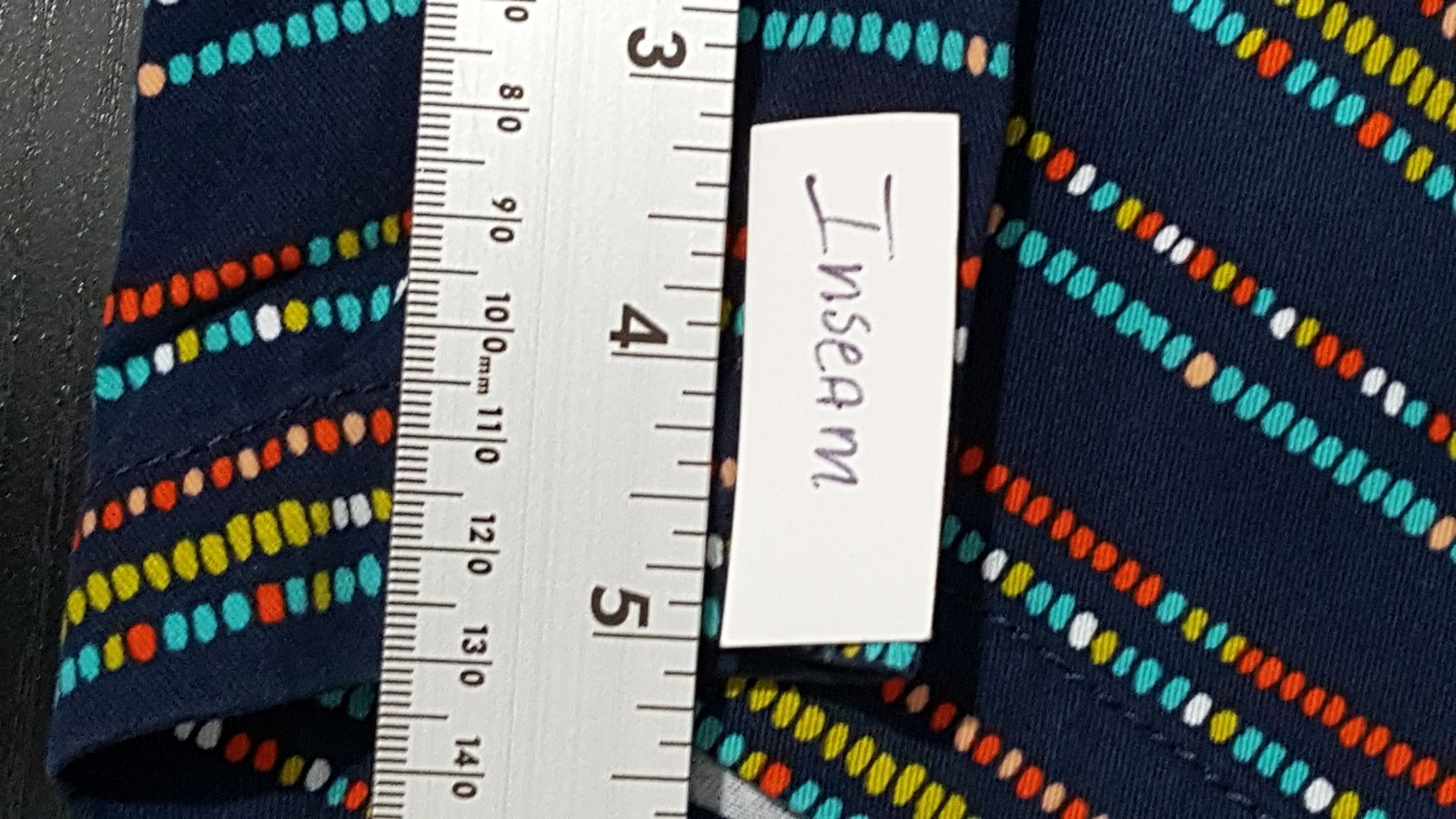 Merona Shorts Women’s Size 8-inseam 5” Navy With Colorful Pattern Chino Mid Rise - Thumbnail 5