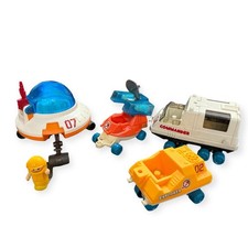 Vintage 1984 Fisher Price Lil Playmates Space Station Playset Lot