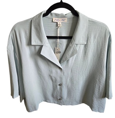 She + Sky Cropped Button Top M Sage Green Textured Short Sleeve NWT