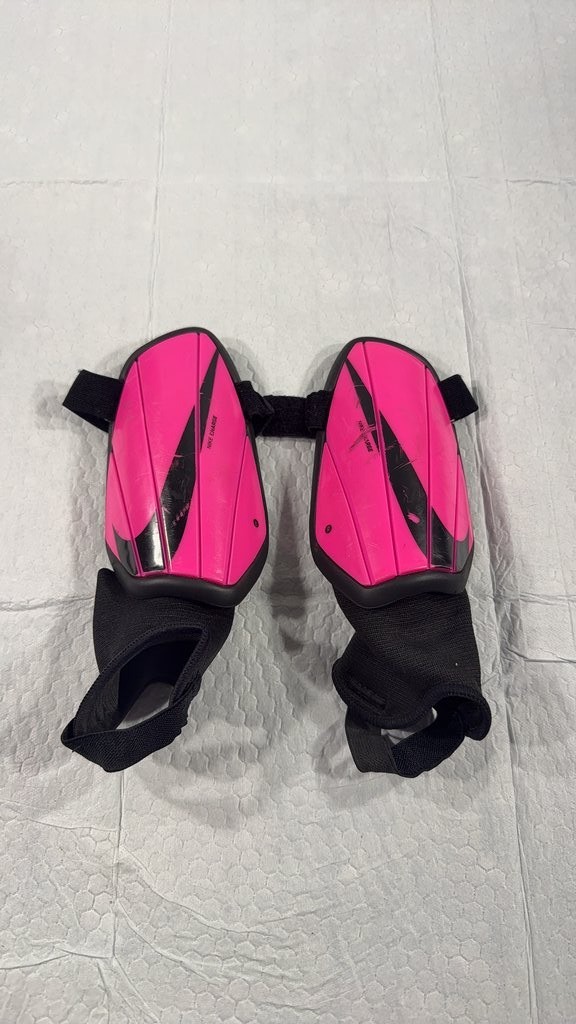 Nike Mercurial Lite Shin Guards Pink