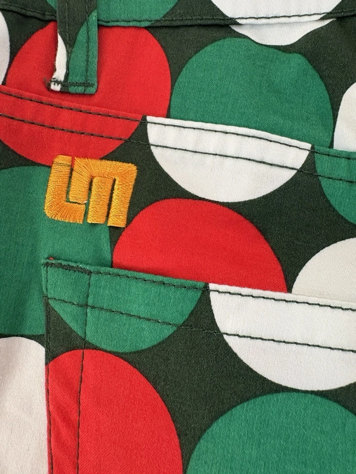 Loudmouth Women’s Jingle Balls Cropped Golf Pants Red Green Holiday Size 0 - Image 2 of 4