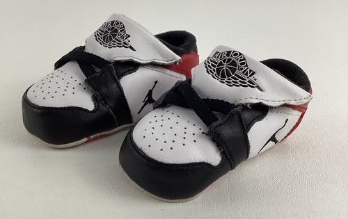 Nike Air Jordan Newborn 1st Crib Shoes 2c Baby Athletic Sneakers Jumpman Retro