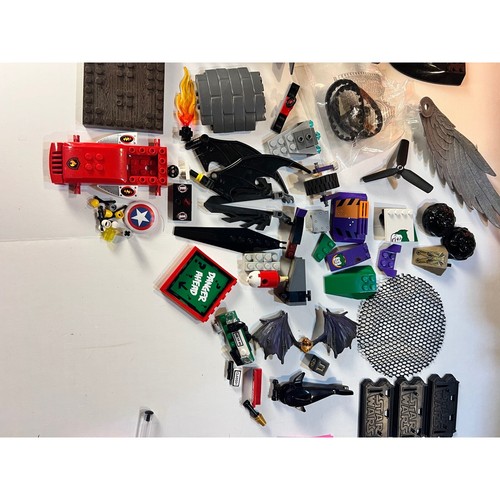 Enorme lote de 23 lb de juegos mixtos incompletos de Lego 25+ minifiguras y accesorios - Imagen 21 de 23