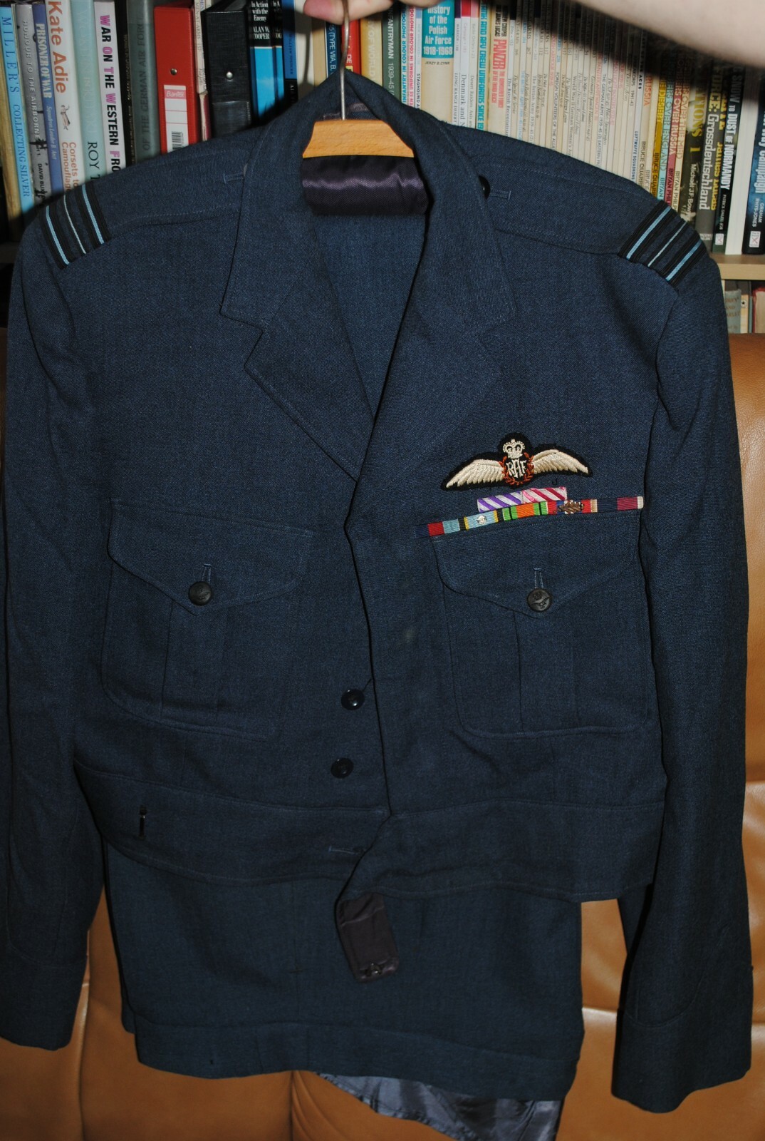 Picture 1 of 5