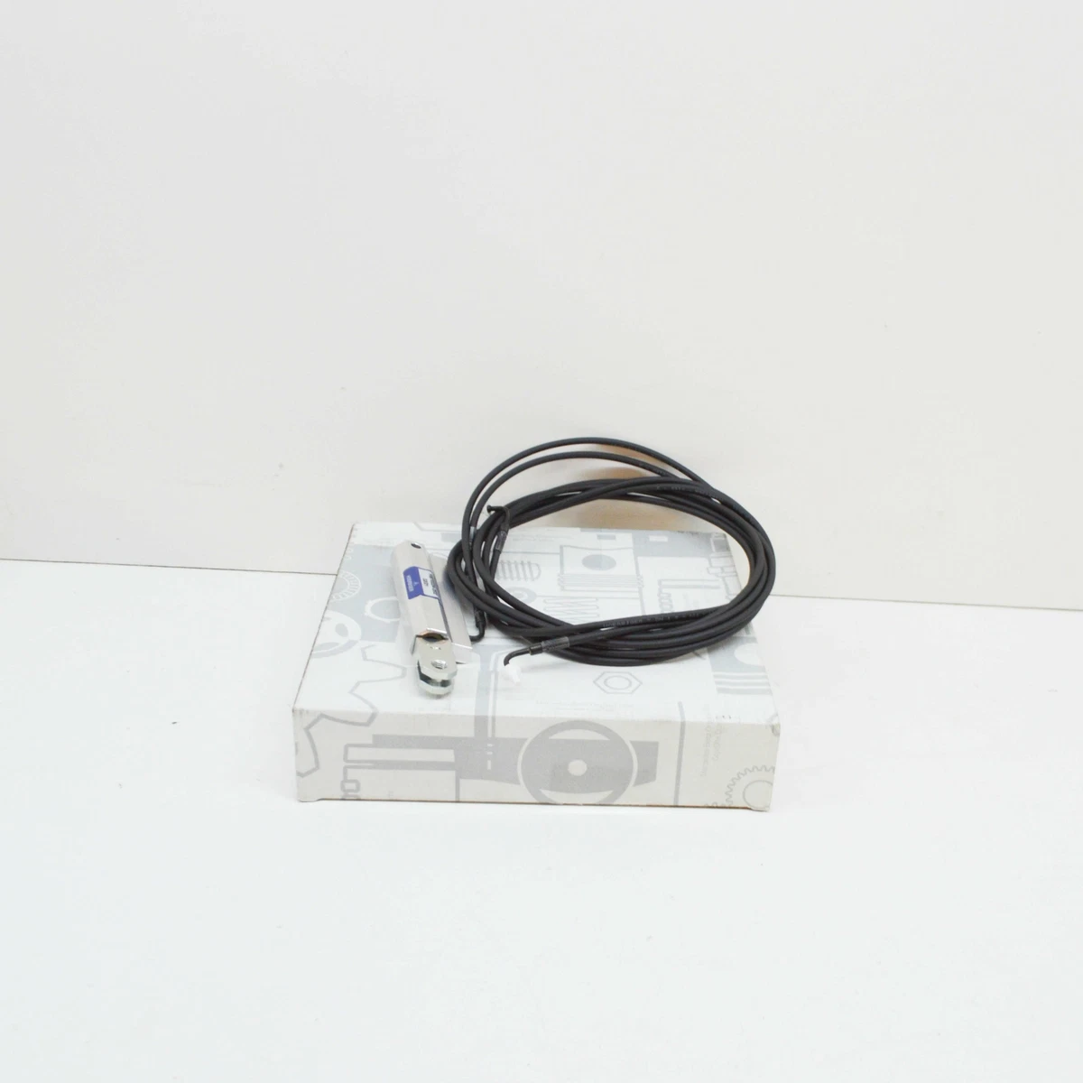 MERCEDES-BENZ SL R230 Right Lift Hydraulic Cylinder A2308001072 