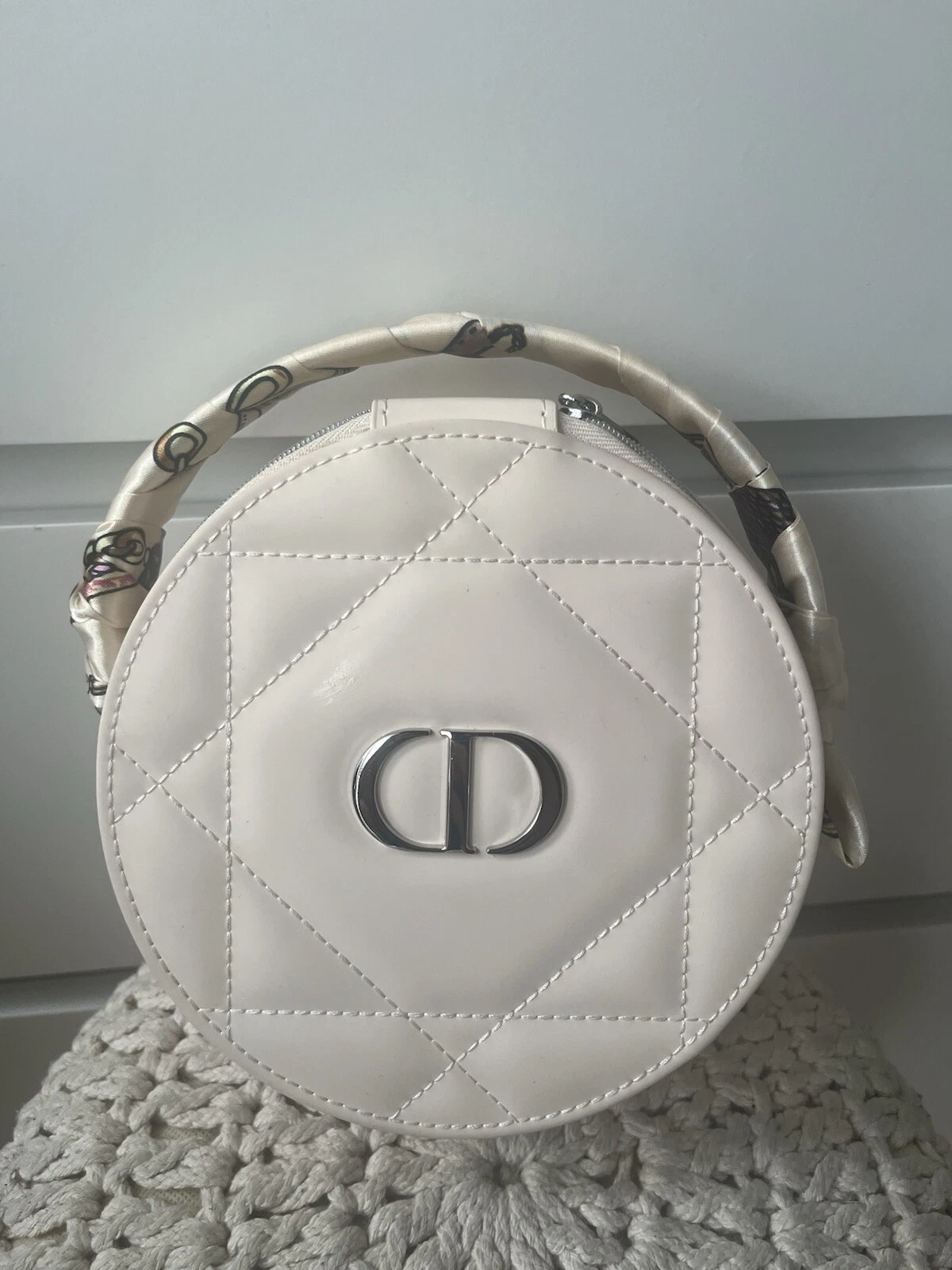 Étui de voyage Christian Dior nude 6