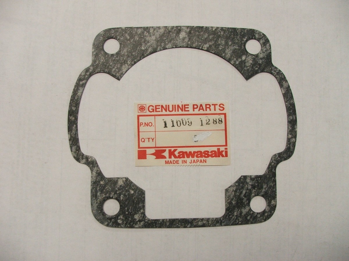 New Genuine Kawasaki 1985 KX500 base gasket 11009-1288 11060-1454