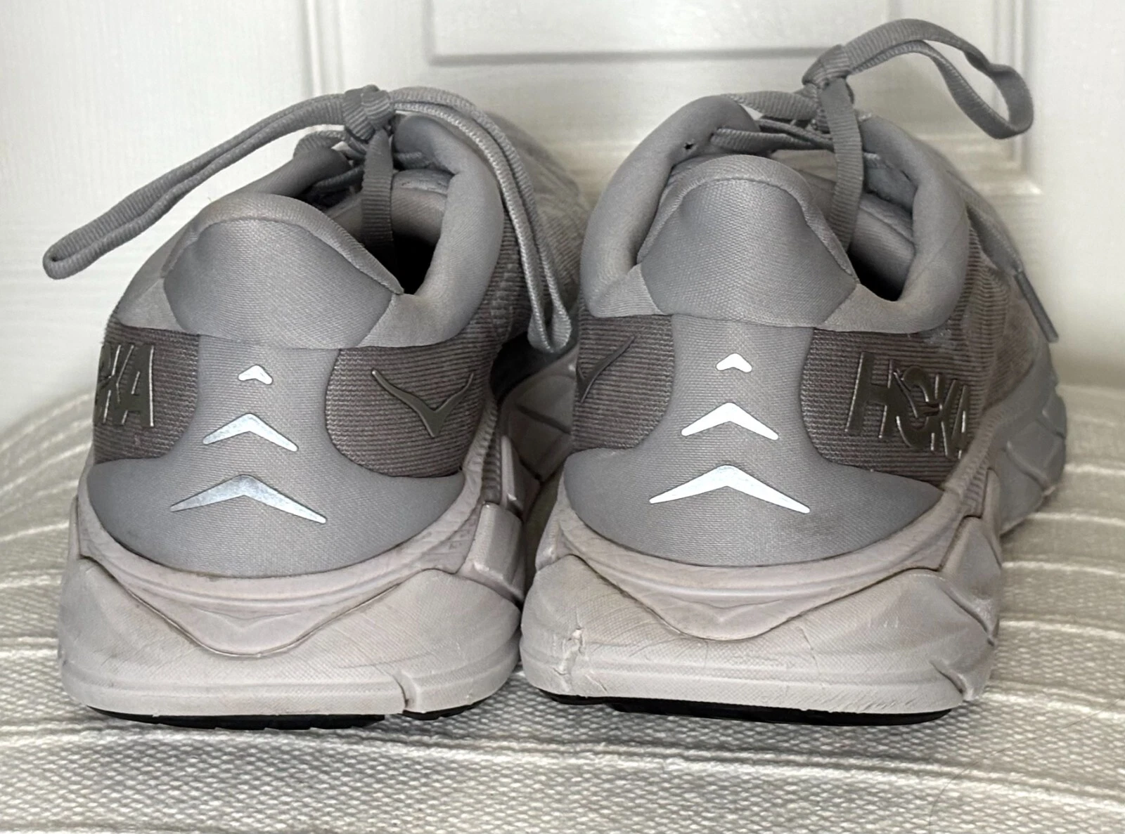 Scarpe da corsa HOKA One One Arahi 6 Harbor Mist da donna taglia 10B