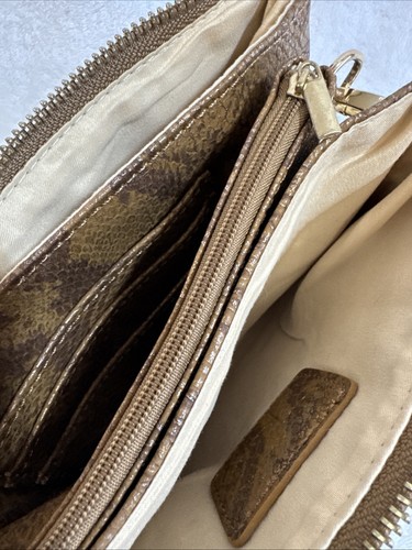 Carolina Hill Women’s Crossbody Multi Compartment Zipper Slots Faux Snakeskin - Picture 8 of 12