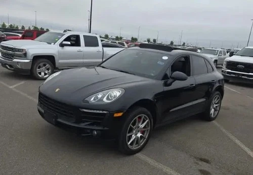 2018 Porsche Macan Sport Edition