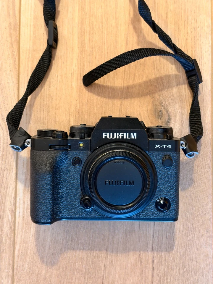 Fujifilm X-T4, photo 1 of 5