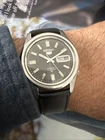 VINTAGE SEIKO 5 AUTOMATIC  WATCH MADE IN JAPAN