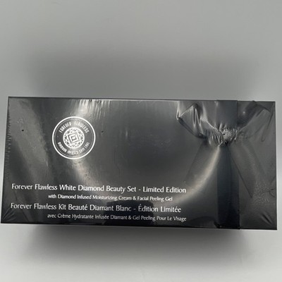Forever Flawless White Diamond Beauty Set Moisturizer Cream Gel Limited Ed NIB
