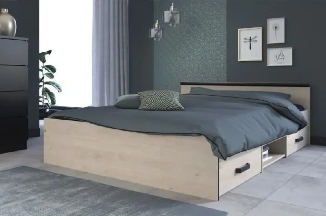 Lit 2 places style scandinave pour chambre parentale avec pieds en bois et tissu beige