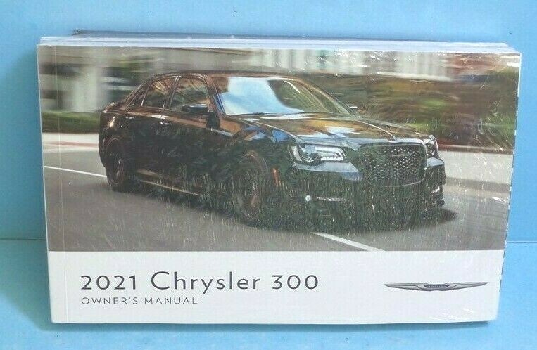 21 2021 Chrysler 300 owners manual with Navigation BRAND NEW