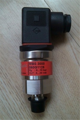 New 1Pc Danfoss 060G1133 Pressure Transmitter mb