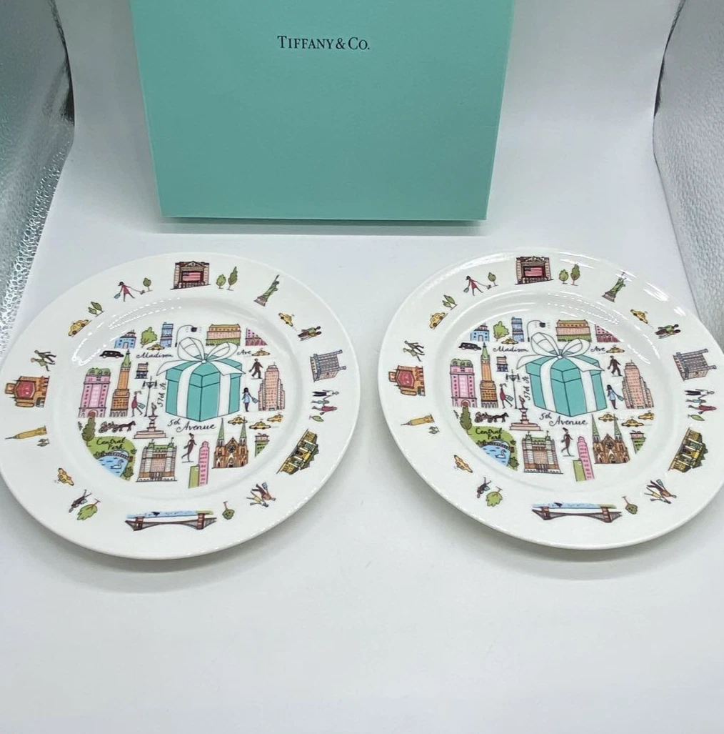 Тарелки для столовой посуды Tiffany & Co. Porcelain - огромный