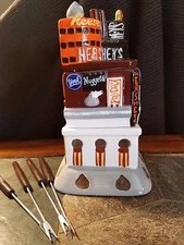 HERSHEY CHOCOLATE DESSERT FONDUE SET TIMES SQUARE STORE REPLICA