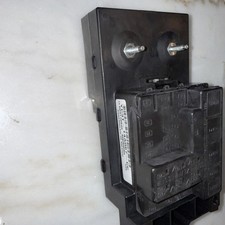 Yc3t-14a067-cc 2000-2001 Ford F250-f550 Fuse Box Oem New