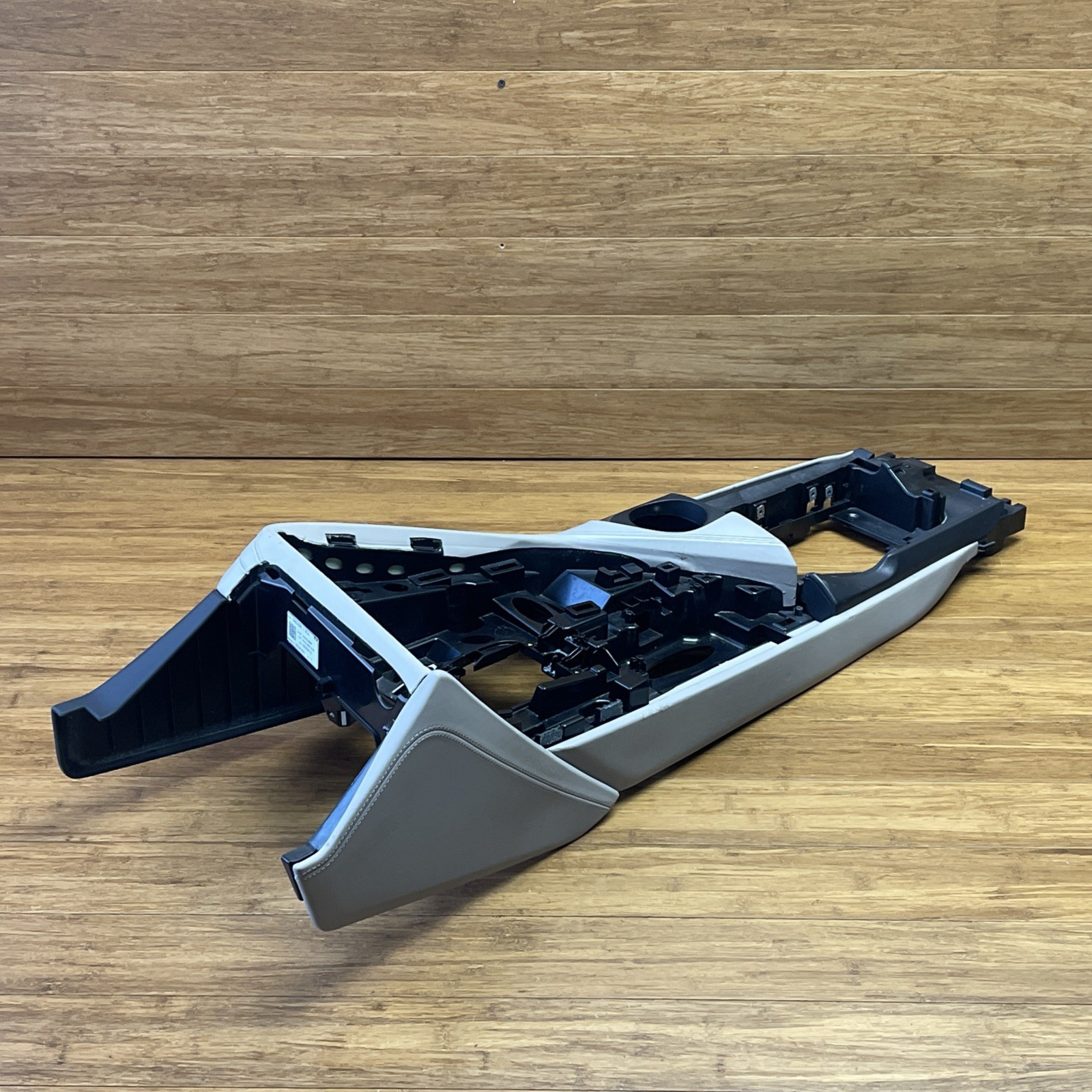 2014-2019 BMW i8 I12 Front Leather Center Console Base Grey OEM *NOTE*