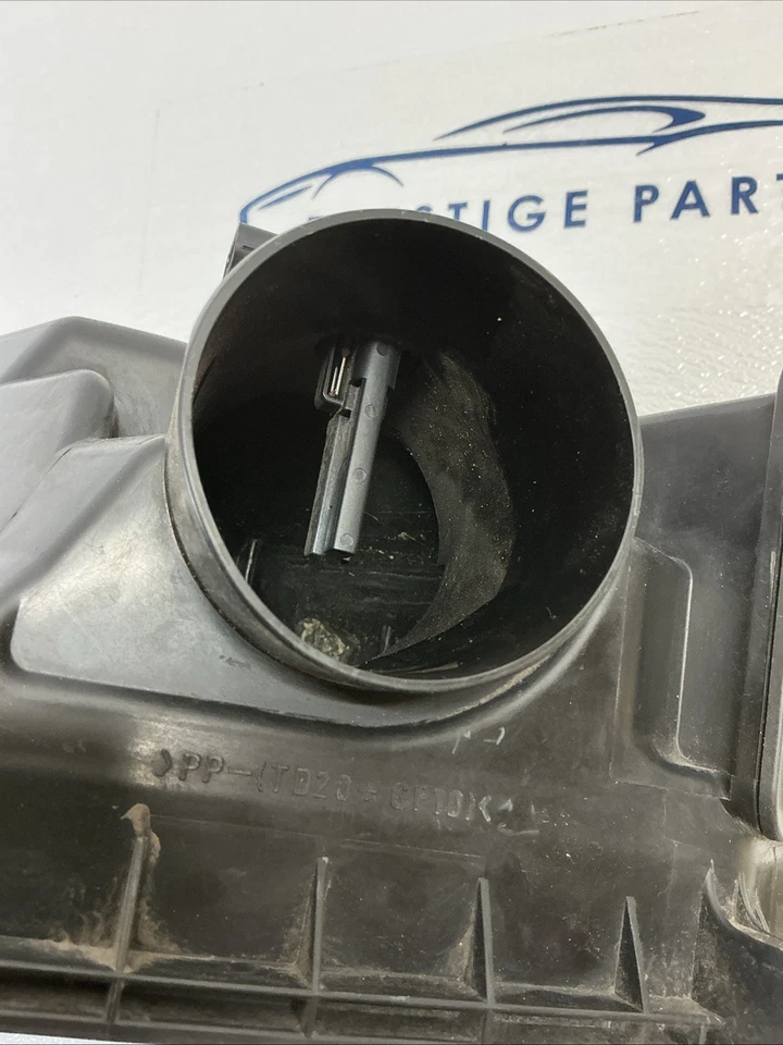 Filtro de caja de filtro de admisión de aire Lexus Is300 Is350 Is500 sección superior fabricante de equipos originales Foto 2 de 4