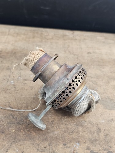 Antique HG. MOEHRING OIL LAMP Lantern BURNER For Parts - Foto 3 di 5