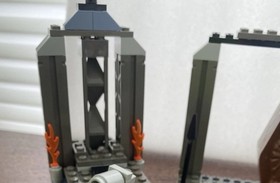 LEGO Studios #1381 Vampire's Crypt 3 original fig/coffin, assembled/not complete