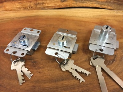Zugg Locks L&F ZA , ZG, ZL, series LOCKER / GARAGE LOCK , 3 types, Deadlock or ...