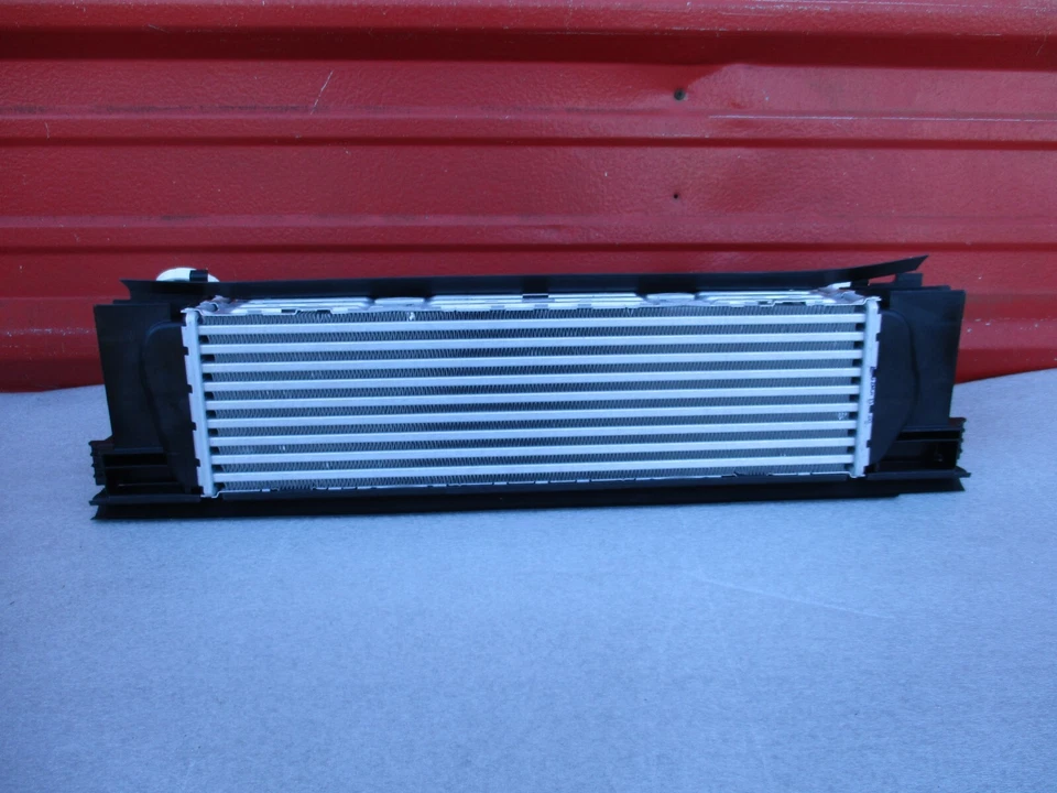 2012-2016 BMW 228I 320I 328I 428I F22 F30 F32 ИНТЕРКУЛЕР РАДИАТОР OEM 7618809 - Изображение 2 из 4